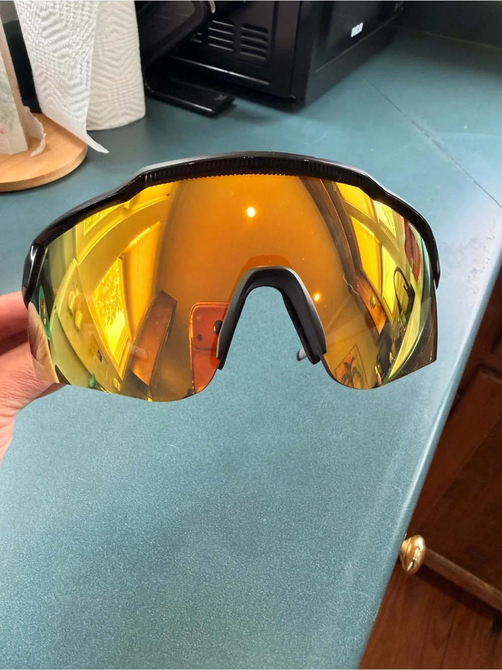 Under Armour Performance Wraparound Sunglasses in Amber/Gold Mirror